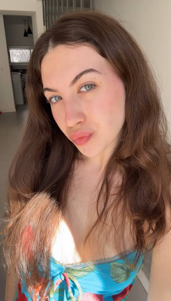 Nude girl Amber in Kazan