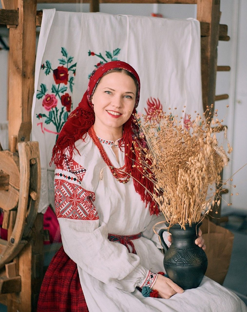 Women in Slavic costumes in Kazan