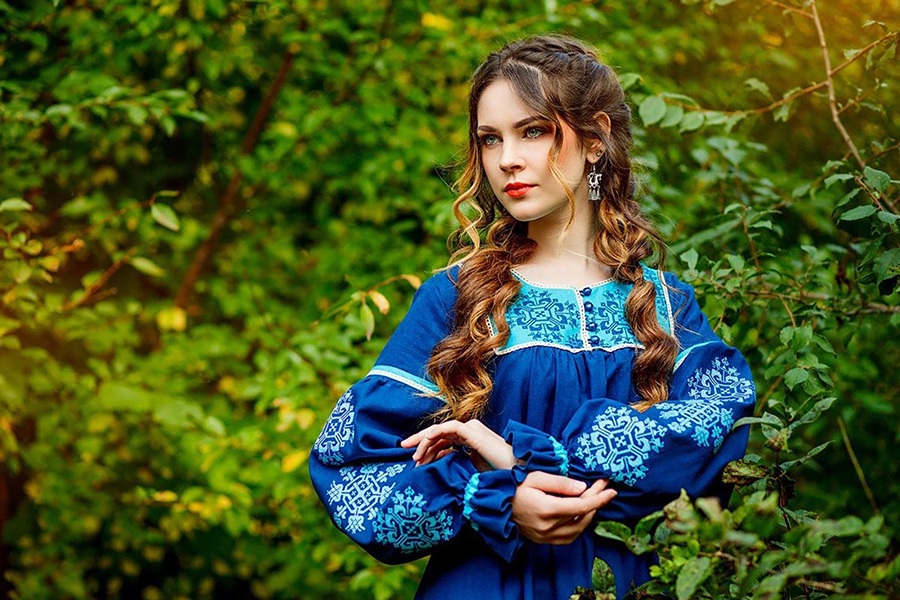 Sexy photo Women in Slavic costumes in Kazan